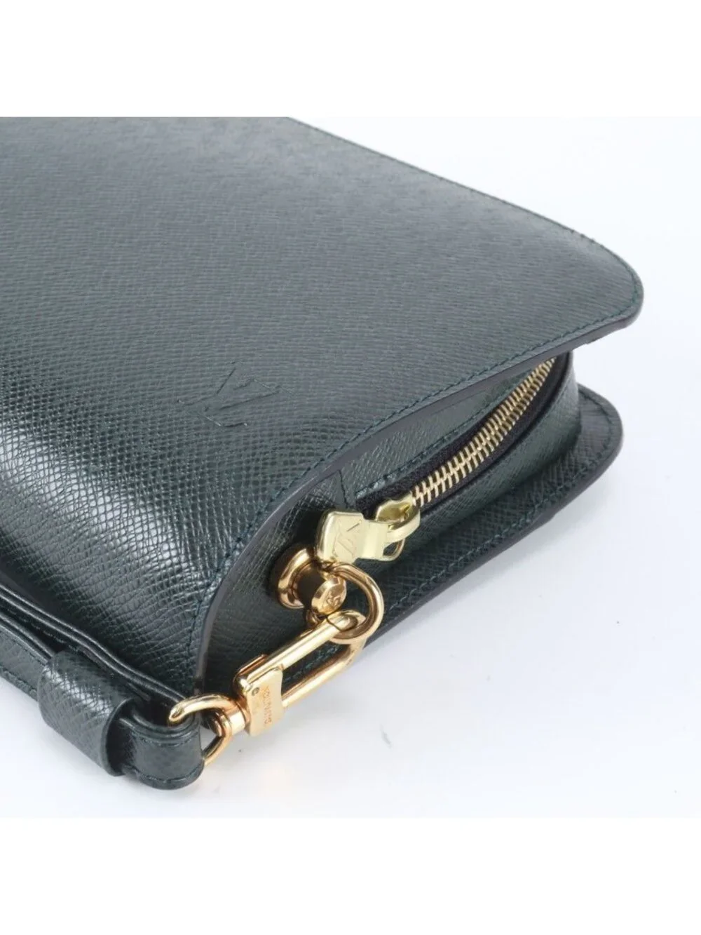 Louis Vuitton Taiga Baikal Leather Clutch Pouch Business